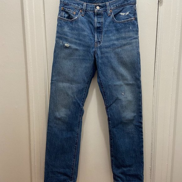 Levis 501 Original Fit Jeans with button fly - Picture 4 of 10